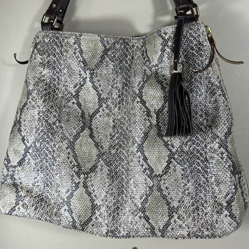 Stella & Dot Natural Faux Snake “The Switch” Tote Bag Expandable size zipper